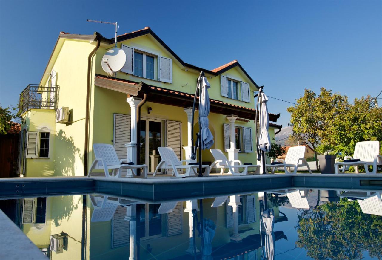 Villa Relax House Nizic Drazice Exterior foto